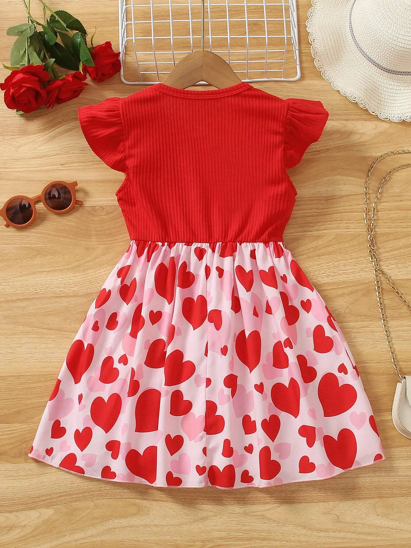 2024 New Summer Girls' Dresses Sweet And Elegant Round Neck Flying-Sleeve Heart Print Random Pattern Kids Dress