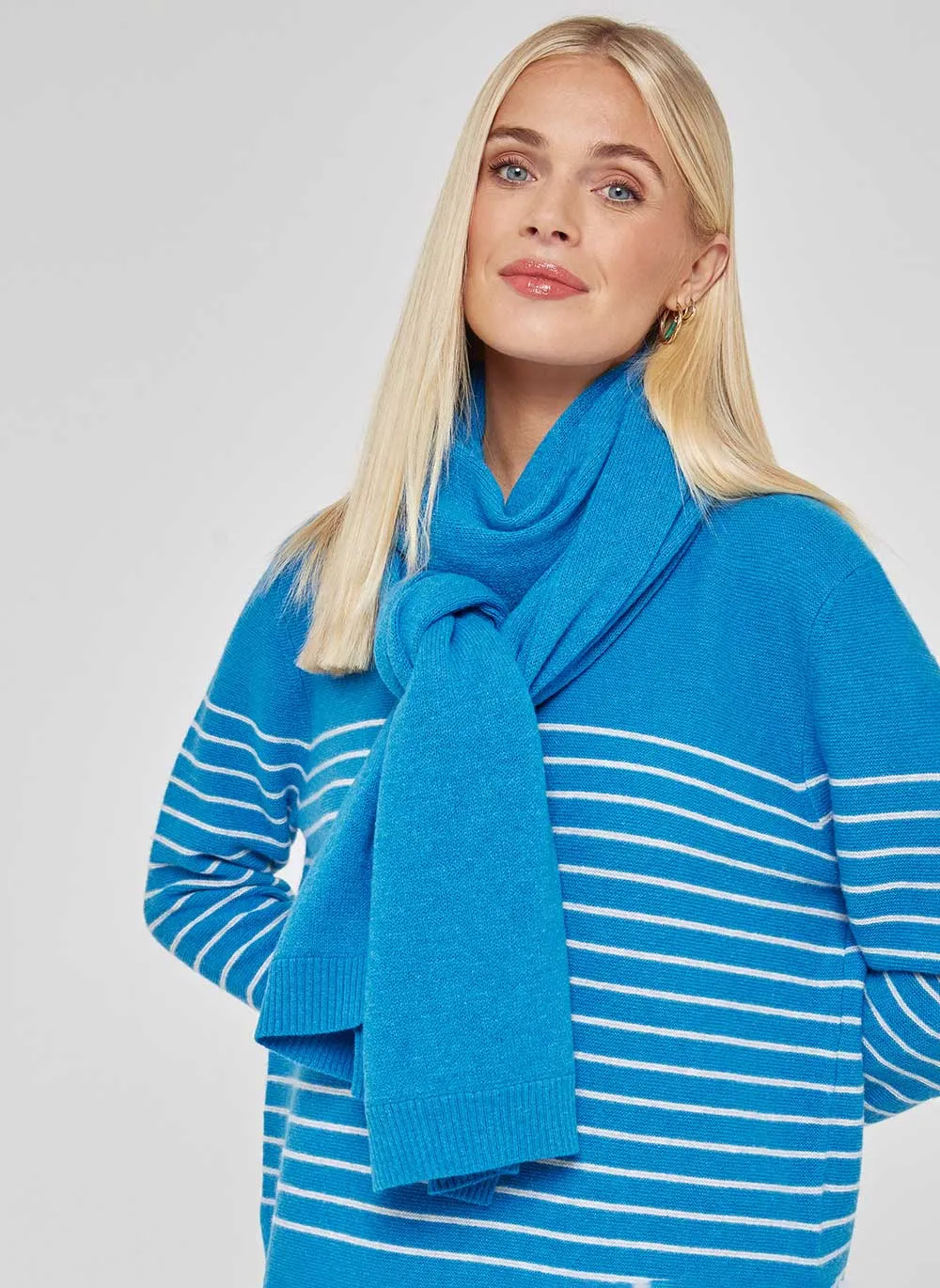 Classic Cashmere Scarf - Hockney Blue