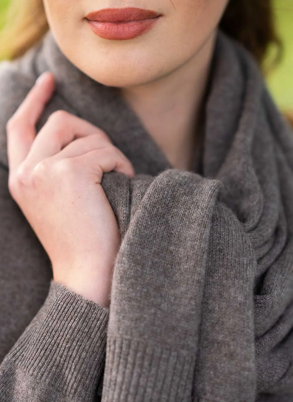 Classic Cashmere Scarf - Taupe