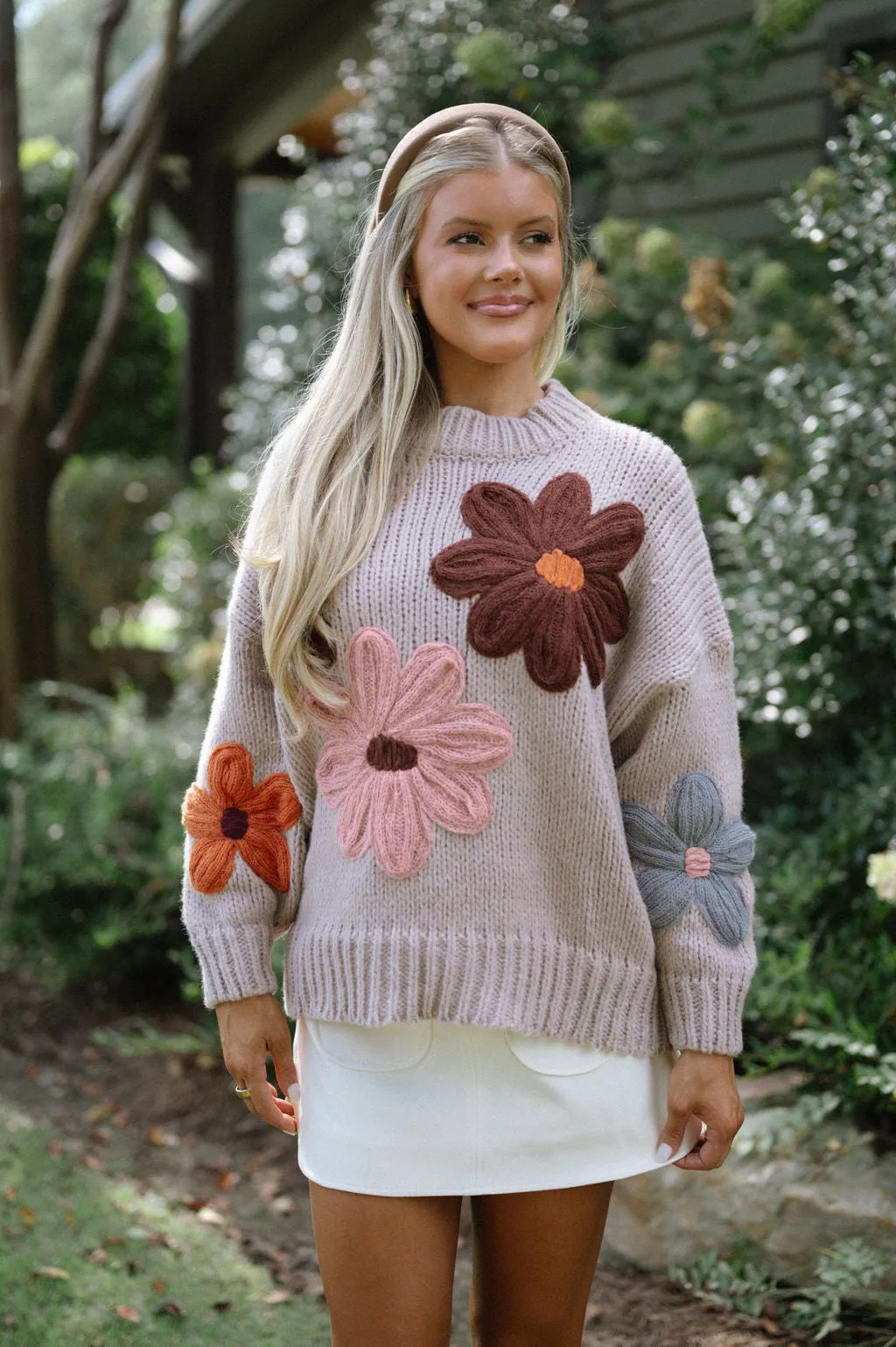 Knit Flower Sweater-Natural