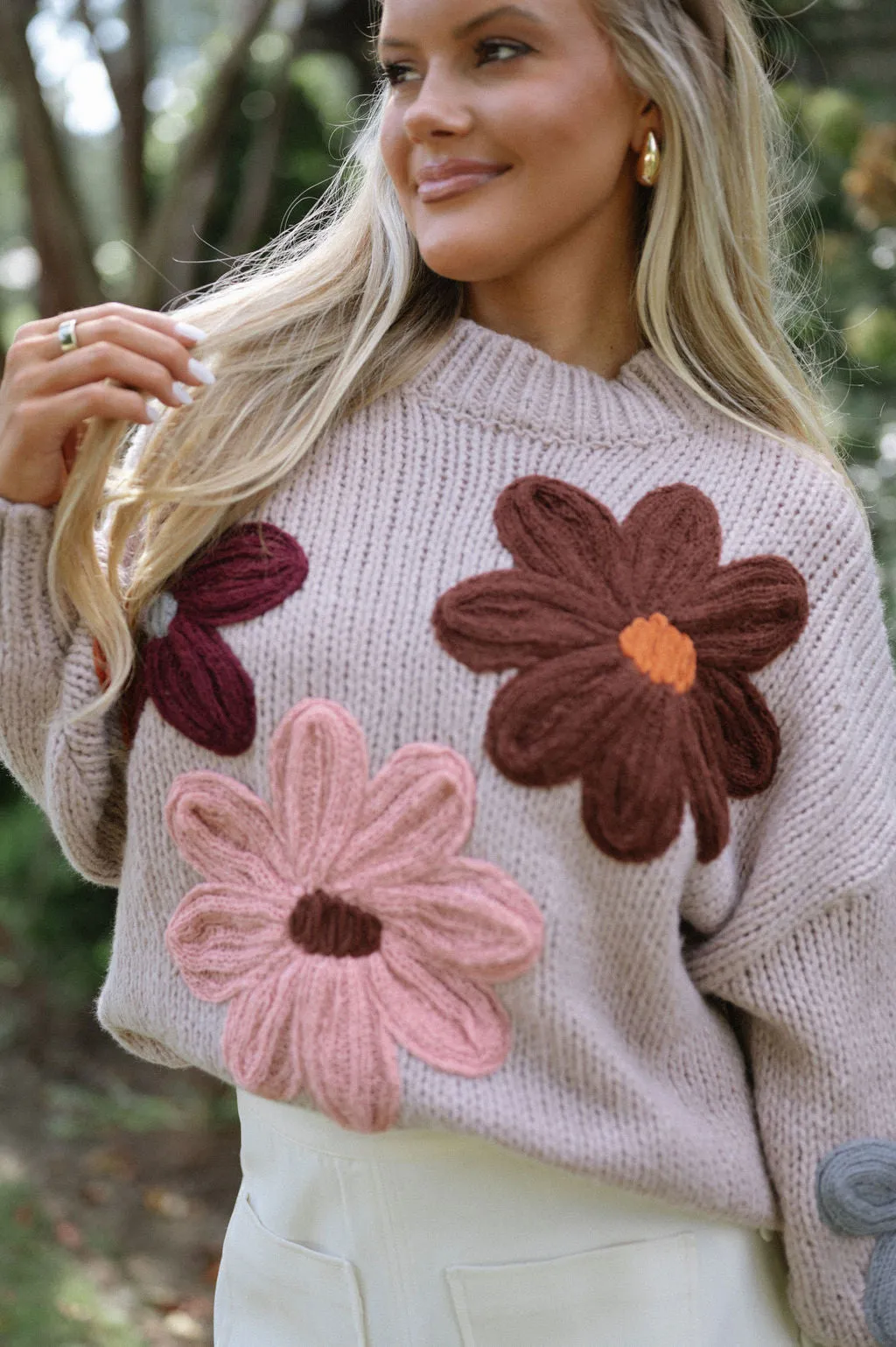 Knit Flower Sweater-Natural