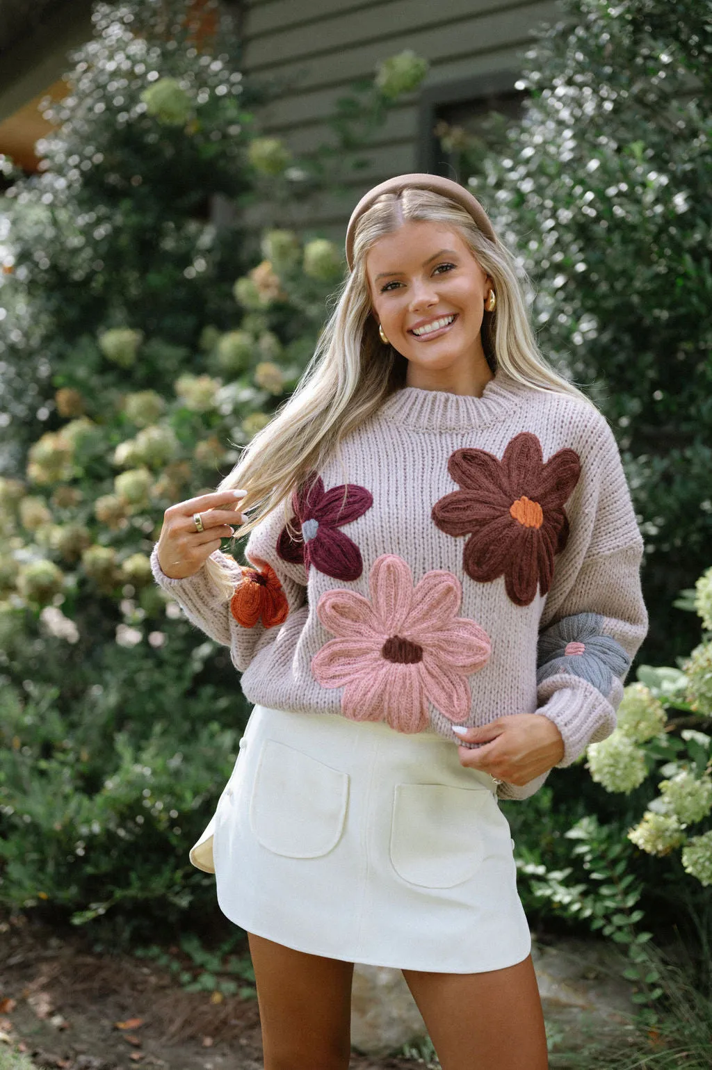 Knit Flower Sweater-Natural