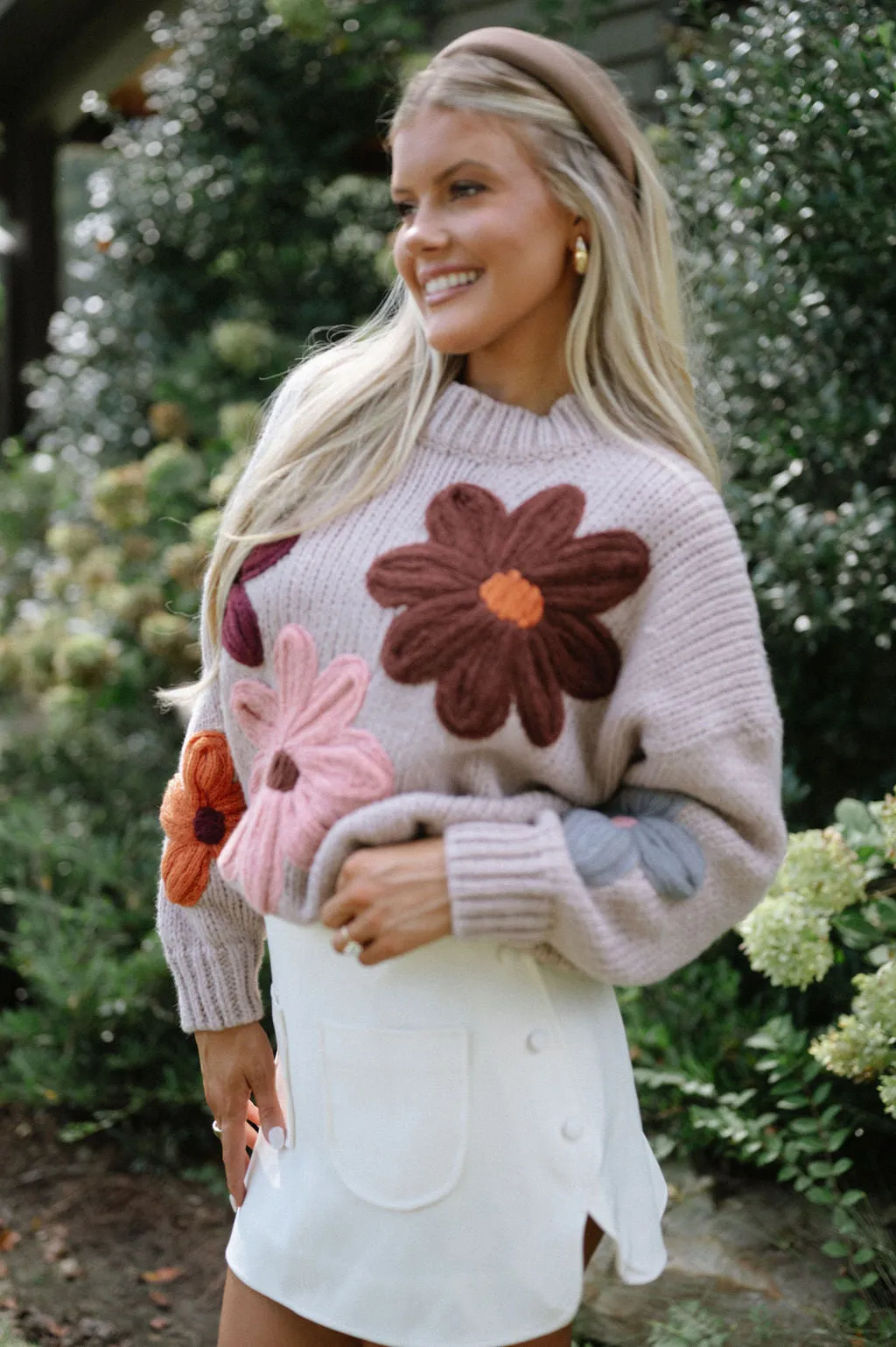 Knit Flower Sweater-Natural